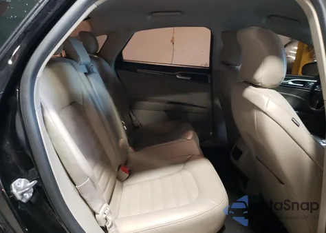 2018 Ford Fusion Se Hybrid z USA, uszkodzony, nr VIN 3FA6P0LU7JR140235